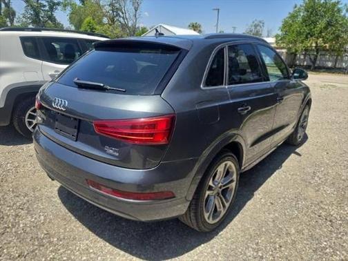 2018 Audi Q3 2.0T Premium Plus