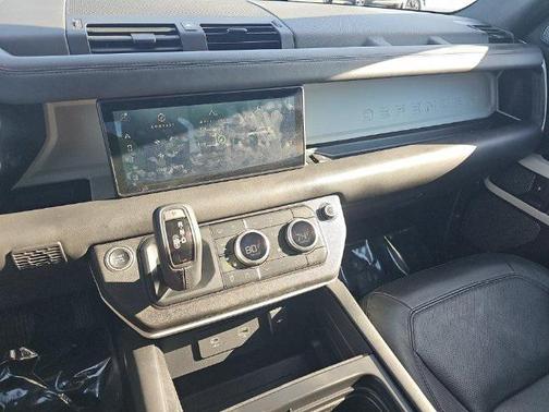 2020 Land Rover Defender 110 HSE