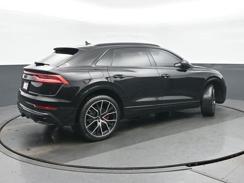 2020 Audi Q8 55 Premium Plus