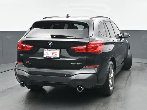 2021 BMW X1 xDrive28i