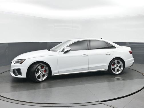 Glacier White Metallic 2023 Audi S4 Premium Plus TFSI quattro Tiptronic