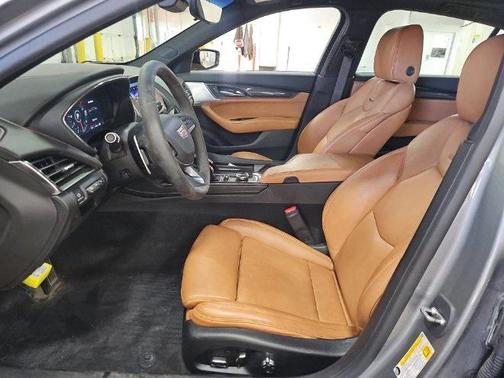 2023 Cadillac CT5 Sport