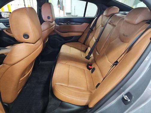 2023 Cadillac CT5 Sport