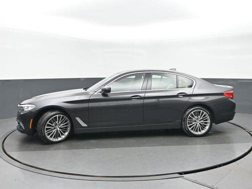2020 BMW 530 xDrive