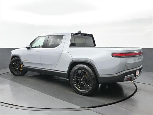 2023 Rivian R1T Adventure Quad Motor Large Pack