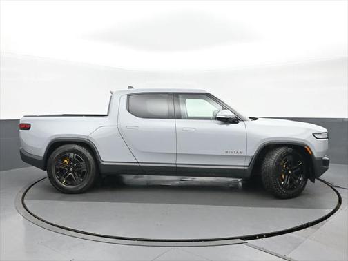 2023 Rivian R1T Adventure Quad Motor Large Pack