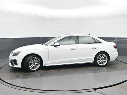 2024 Audi A4 45 S line Premium Plus