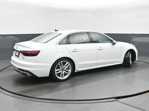 2024 Audi A4 45 S line Premium Plus