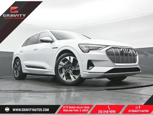 2022 Audi e-tron Premium Plus