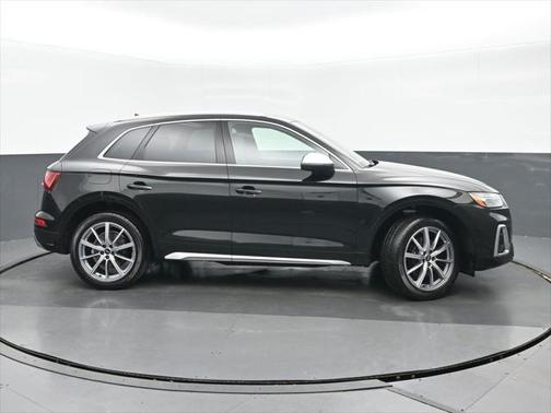 2022 Audi SQ5 3.0T Premium Plus