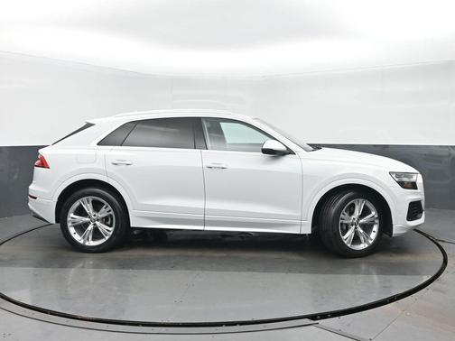 Glacier White Metallic 2019 Audi Q8 3.0T Premium Plus