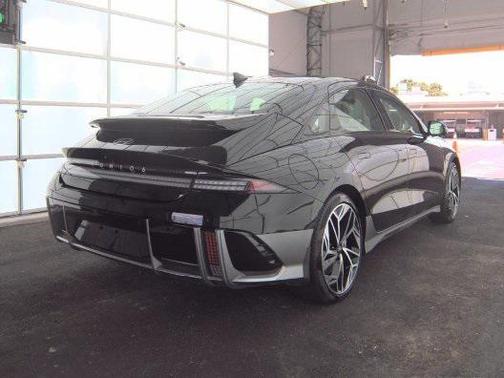 2023 Hyundai IONIQ 6 Limited