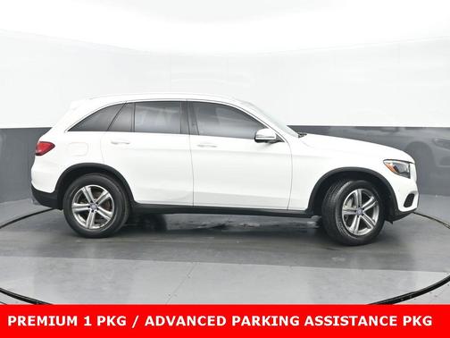 2017 Mercedes-Benz GLC 300 4MATIC