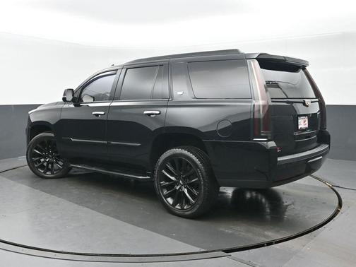 2020 Cadillac Escalade Luxury