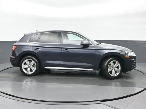 2018 Audi Q5 2.0T Premium Plus
