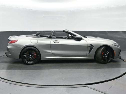 2022 BMW M8 Competition