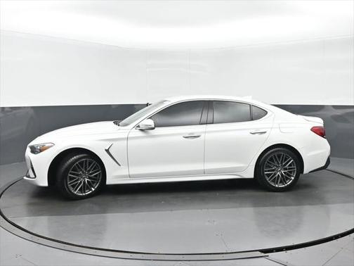 2021 Genesis G70 2.0T AWD