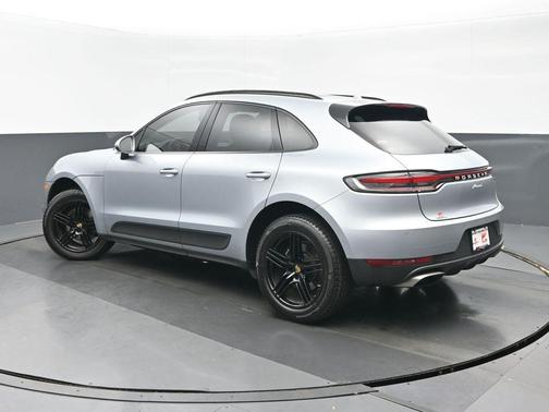 2020 Porsche Macan Base