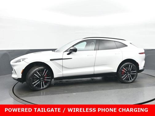 2022 Aston Martin DBX Base