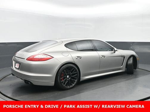 2013 Porsche Panamera GTS