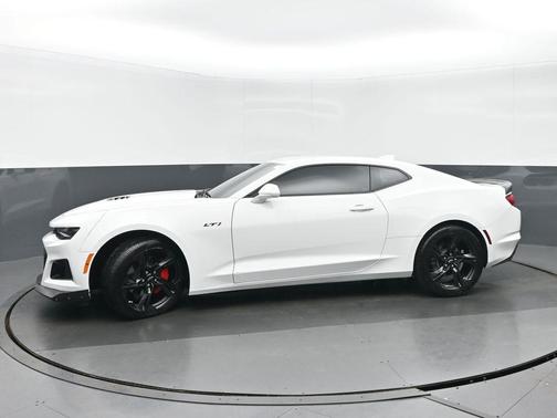 2023 Chevrolet Camaro RWD Coupe LT1