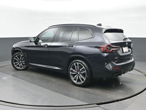 2023 BMW X3 M40i