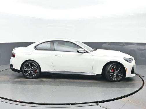 2023 BMW 230 i xDrive