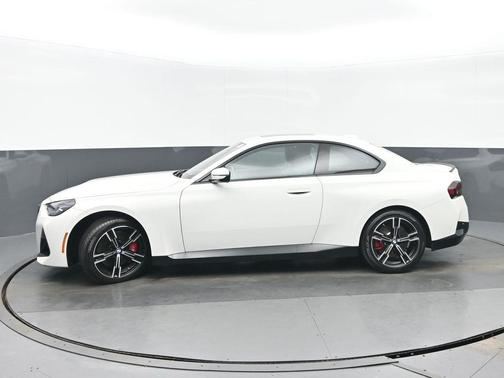 2023 BMW 230 i xDrive