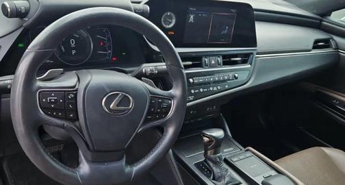 Cloudburst Gray 2022 Lexus ES 300h Base