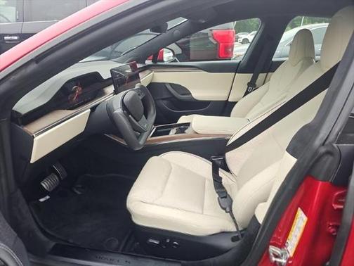 2021 Tesla Model S Plaid