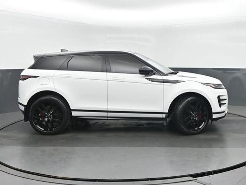 White 2022 Land Rover Range Rover Evoque R-Dynamic SE