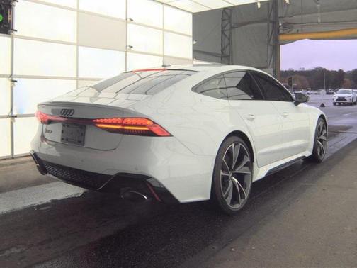 2022 Audi RS 7 4.0T