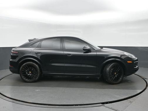 2021 Porsche Cayenne S