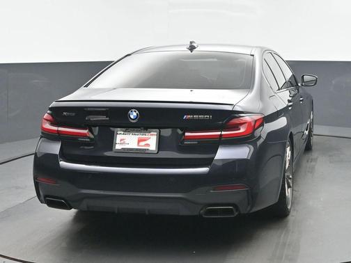 Carbon Black Metallic 2021 BMW M550 i Xdrive