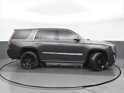 2017 Cadillac Escalade Premium Luxury