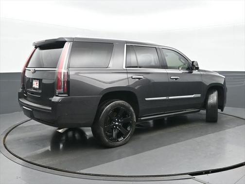 2017 Cadillac Escalade Premium Luxury