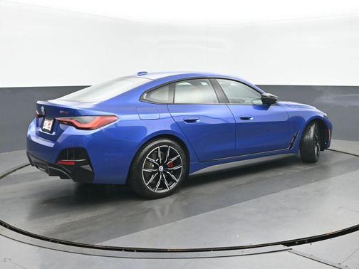 Portimao Blue Metallic 2023 BMW i4 Gran Coupe M50
