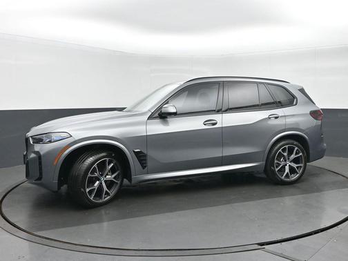 Skyscraper Grey Metallic 2024 BMW X5 xDrive40i
