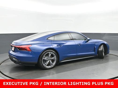 2023 Audi e-tron GT Prestige quattro