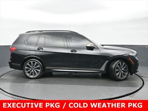 2021 BMW X7 M50i