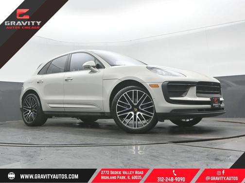 Chalk 2022 Porsche Macan Macan