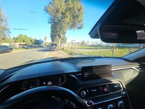 2023 Genesis G70 2.0T AWD