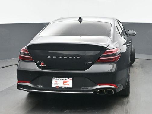 2023 Genesis G70 2.0T AWD