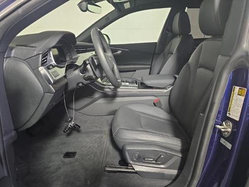 2023 Audi Q8 55 Premium Plus