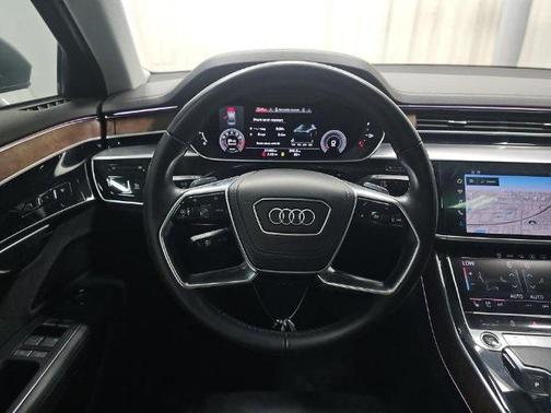 2022 Audi A8 L 55 TFSI quattro Tiptronic