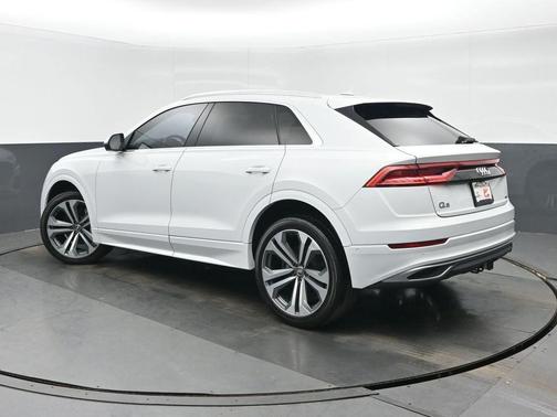 Glacier White Metallic 2019 Audi Q8 3.0T Premium