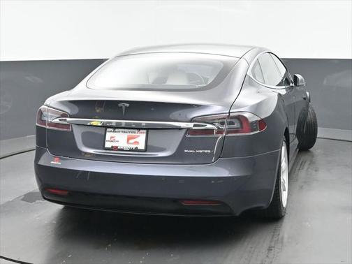 2020 Tesla Model S Long Range