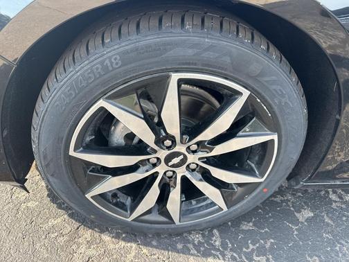 2016 Chevrolet Malibu 1LT