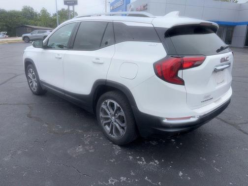 Summit White 2019 GMC Terrain SLT
