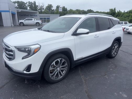 Summit White 2019 GMC Terrain SLT